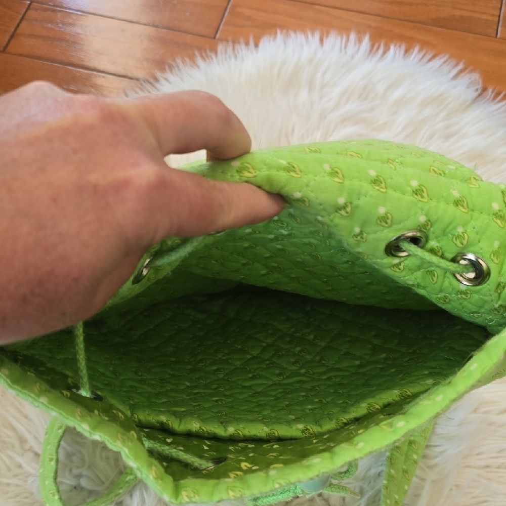 Green Quilted Patterned Backpack - Picture 6 of 6